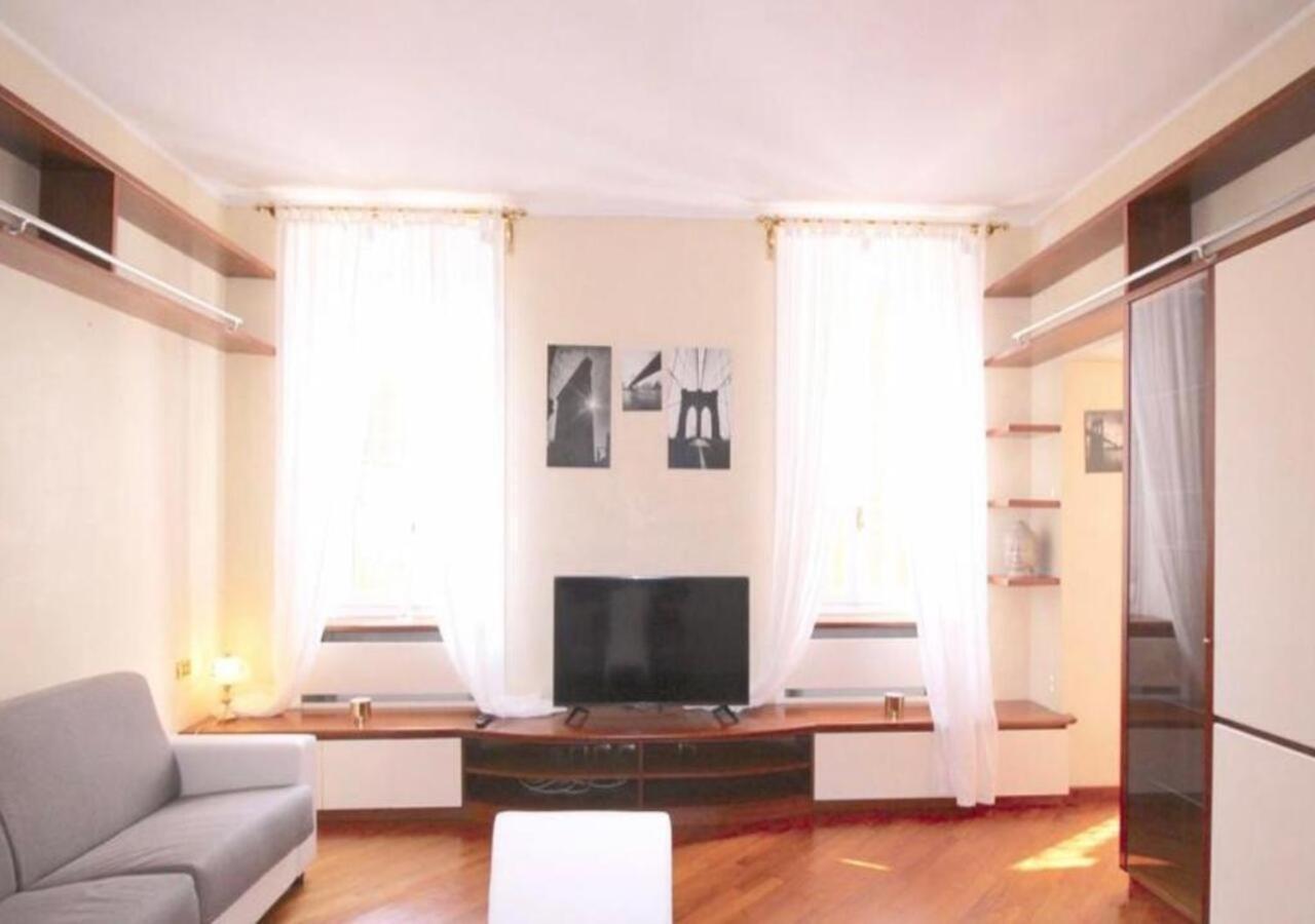 Trevi Nice Holiday - Luxury Apartment Rome Buitenkant foto
