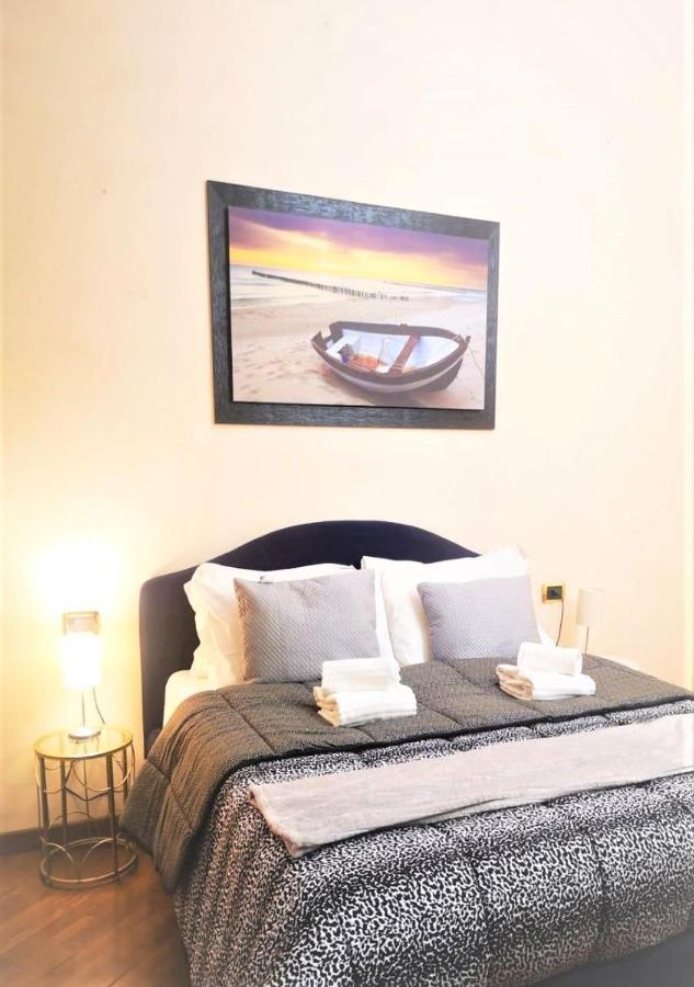 Trevi Nice Holiday - Luxury Apartment Rome Buitenkant foto