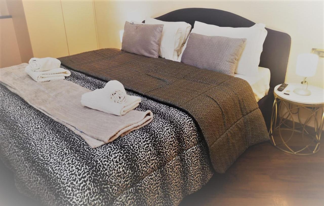 Trevi Nice Holiday - Luxury Apartment Rome Buitenkant foto