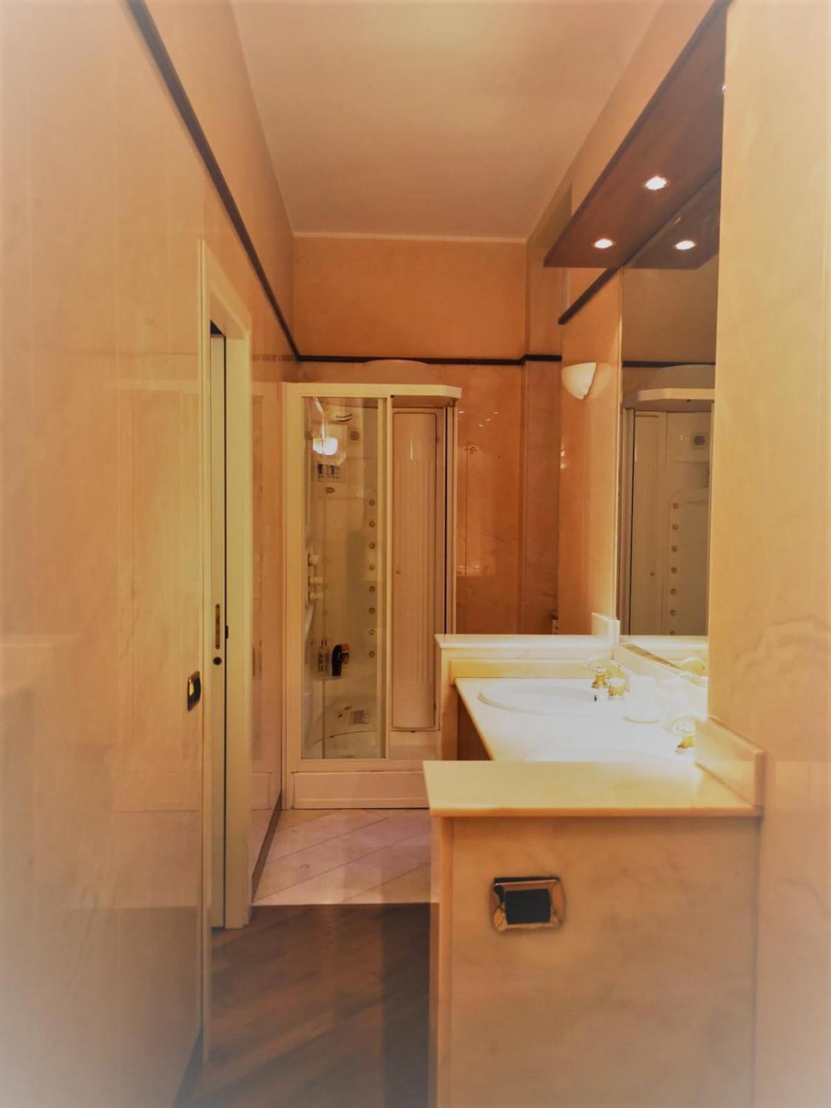 Trevi Nice Holiday - Luxury Apartment Rome Buitenkant foto